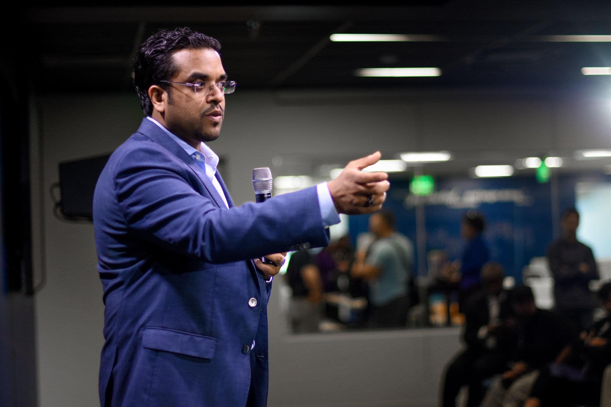 Anik Singal's UgenticAI Affiliate Program